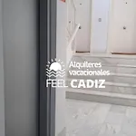 Calderon, Feel 아파트