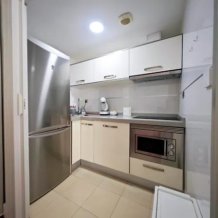 Calderon Little 加的斯