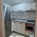 Calderon, Feel Apartman