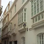 Apartman Calderon, Feel
