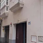 Calderon, Feel Apartman Cádiz